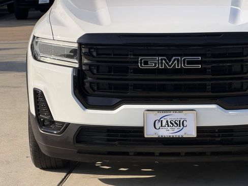 Used 2023 GMC Acadia SLT w/ Elevation Edition FWD image 7
