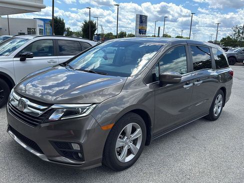 Used 2019 Honda Odyssey EX-L image 2
