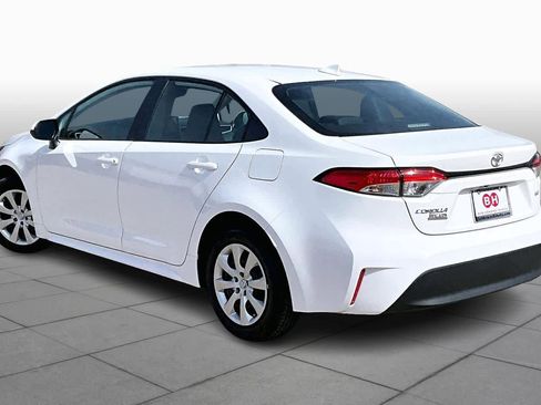 Used 2026 Toyota Corolla LE FWD image 12