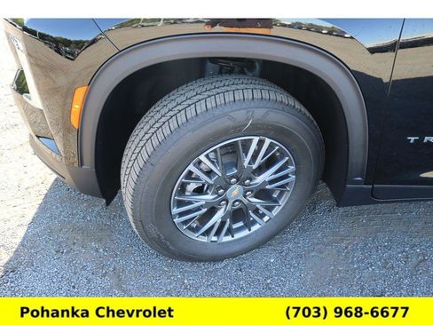 New 2026 Chevrolet Traverse LT w/ Driver Confidence Package image 31