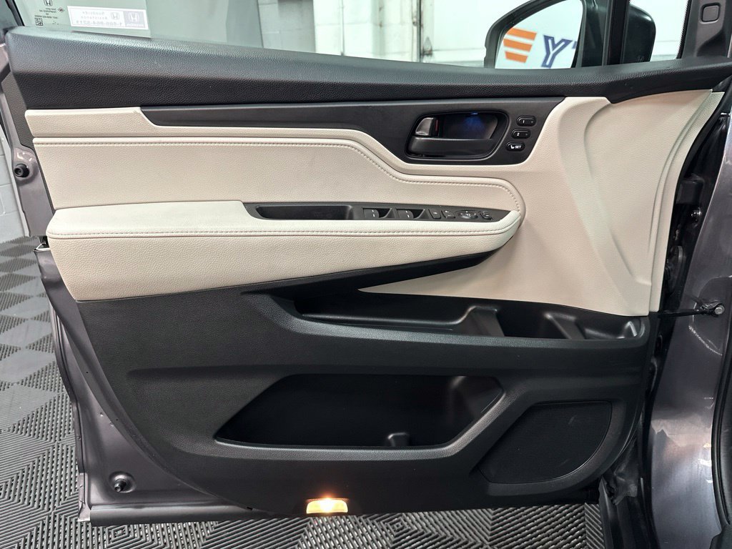 Used 2026 Honda Odyssey EX-L image 16