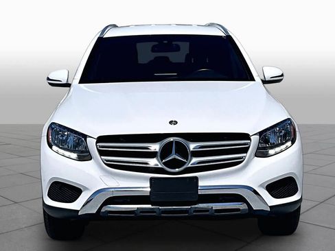 Used 2019 Mercedes-Benz GLC 300 4MATIC image 4