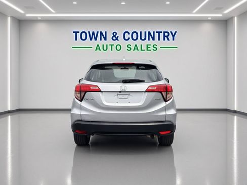 Used 2016 Honda HR-V LX image 4