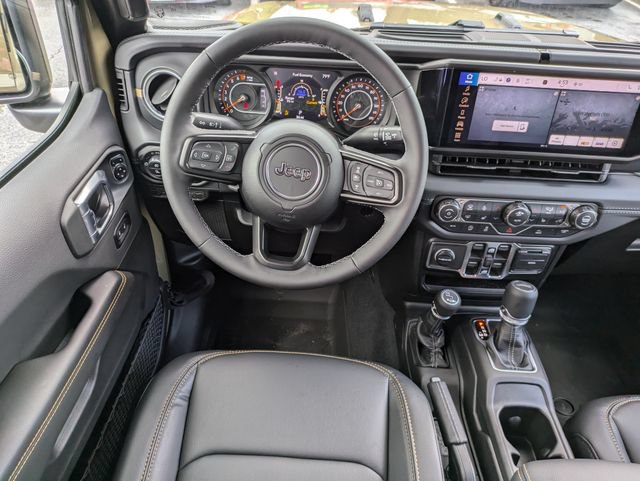 New 2026 Jeep Gladiator Sport AWD/4WD image 16