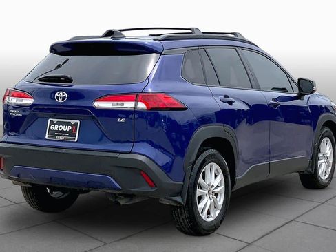 Used 2025 Toyota Corolla Cross LE FWD image 13