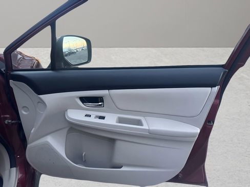 Used 2014 Subaru Crosstrek 2.0i Premium image 24