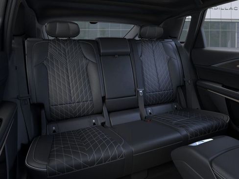 New 2026 Cadillac Lyriq V image 17
