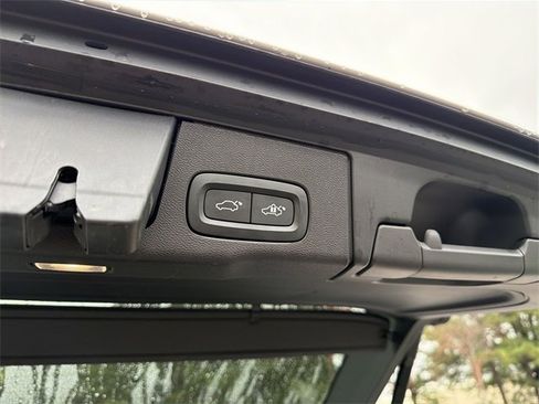 Used 2022 Volvo XC60 B6 Inscription w/ Advanced Package image 26