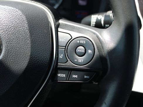 Used 2020 Toyota Corolla SE FWD image 21