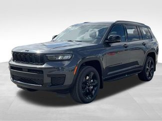 New 2025 Jeep Grand Cherokee L Altitude video 3