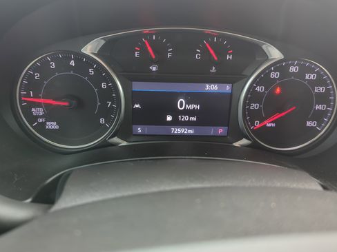 Used 2022 GMC Terrain SLT w/ Infotainment Package II image 22