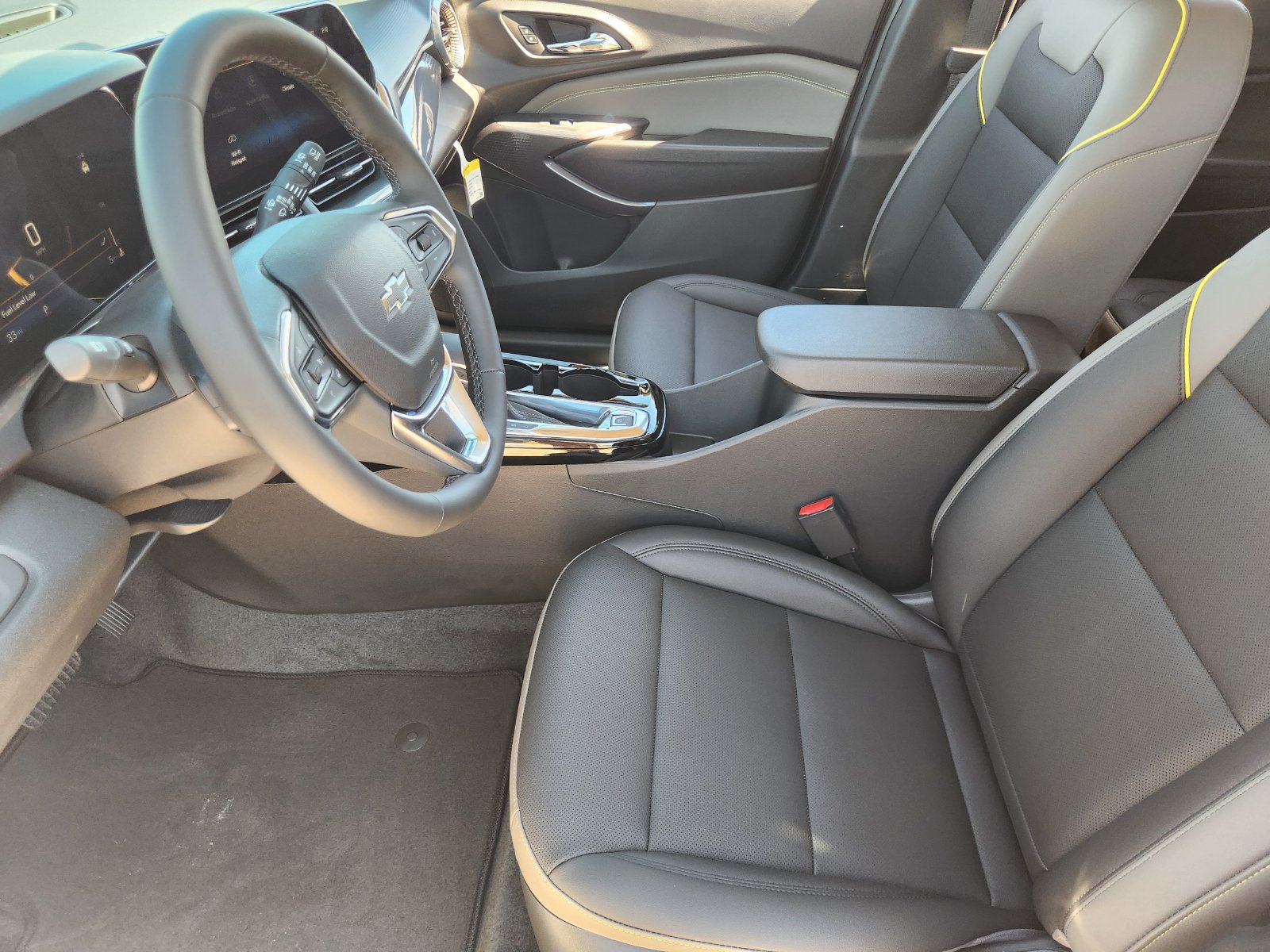New 2026 Chevrolet Trax ACTIV w/ Driver Confidence Package FWD image 13