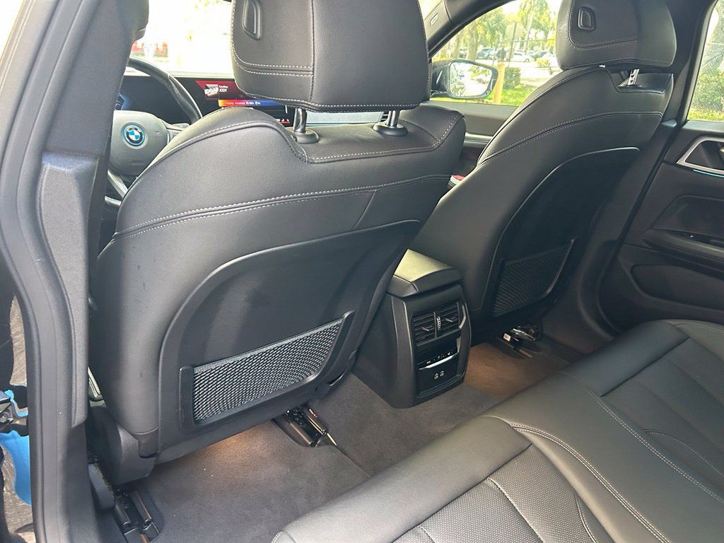 Used 2024 BMW i4 eDrive40 w/ Premium Package RWD image 38