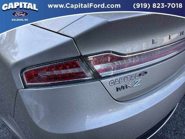 Used 2017 Lincoln MKZ Premiere FWD image 15