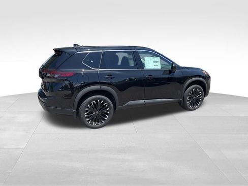 New 2026 Nissan Rogue Dark Armor FWD image 4