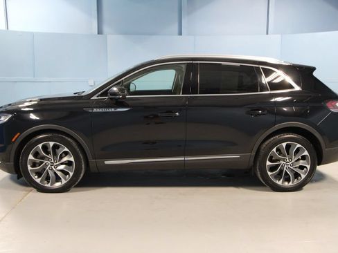 Used 2022 Lincoln Nautilus Reserve w/ Equipment Group 201A AWD/4WD image 34