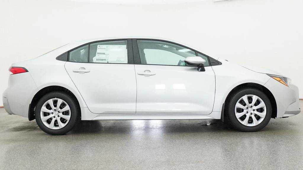 New 2027 Toyota Corolla LE FWD image 30