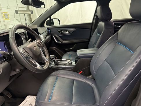 Used 2023 Chevrolet Blazer RS w/ Enhanced Convenience Package image 15