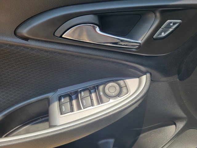 Used 2024 Chevrolet Malibu LT FWD image 14
