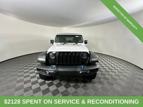 Used 2023 Jeep Wrangler Unlimited w/ Cold Weather Group AWD/4WD image 2