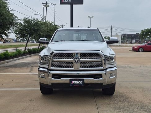 Used 2018 RAM 2500 Laramie w/ Off Road Package AWD/4WD image 2