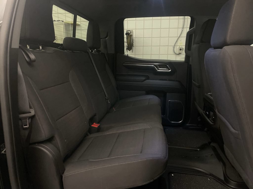 Used 2024 Chevrolet Silverado 1500 RST AWD/4WD image 21