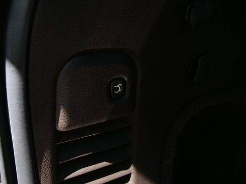 Used 2014 Jeep Grand Cherokee Summit AWD/4WD image 33