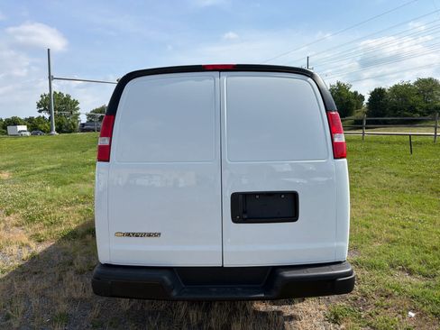 New 2026 Chevrolet Express 2500 w/ Driver Convenience Package RWD image 7