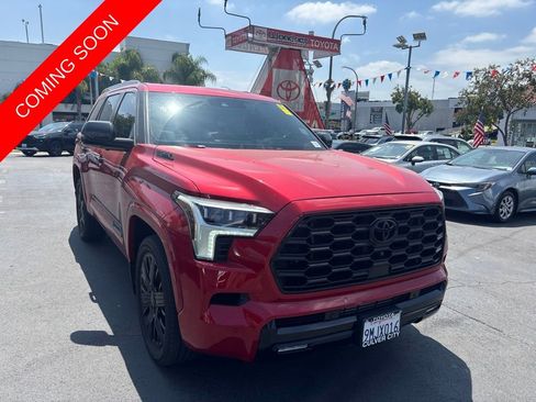 Used 2024 Toyota Sequoia Capstone AWD/4WD image 2