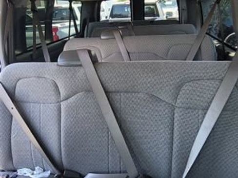New 2026 Chevrolet Express 3500 LT w/ LT Preferred Equipment Group RWD image 21