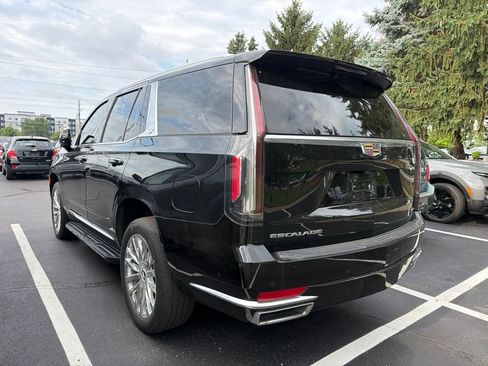 Used 2024 Cadillac Escalade Premium Luxury w/ LPO, Floor Liner Package AWD/4WD image 2