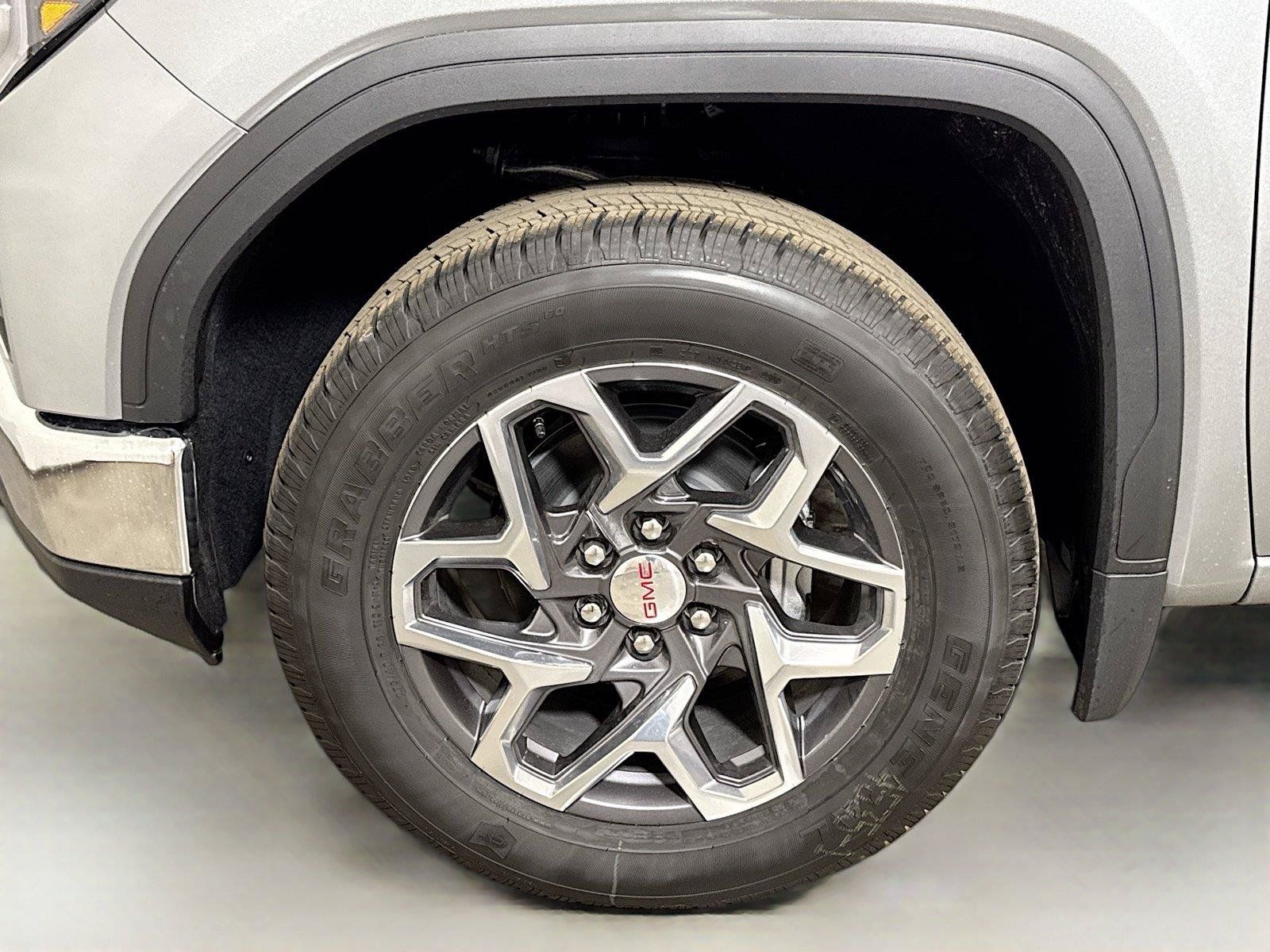 New 2026 GMC Sierra 1500 SLE w/ Preferred Package RWD image 19