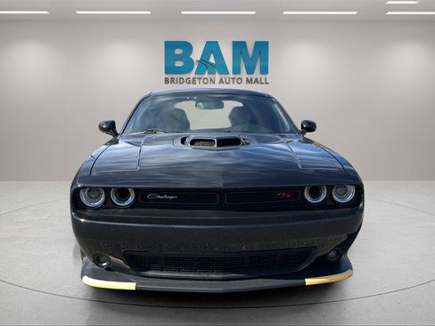 Used 2019 Dodge Challenger R/T Scat Pack w/ Shaker Package image 2