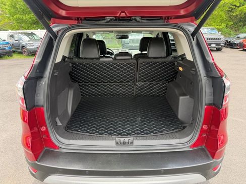 Used 2017 Ford Escape Titanium FWD image 5