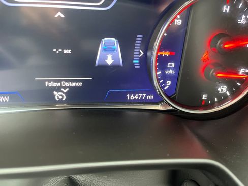 Used 2025 Chevrolet Blazer RS image 18