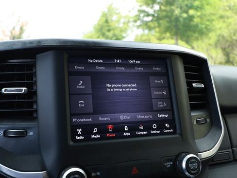 Used 2020 RAM 1500 Big Horn AWD/4WD image 8