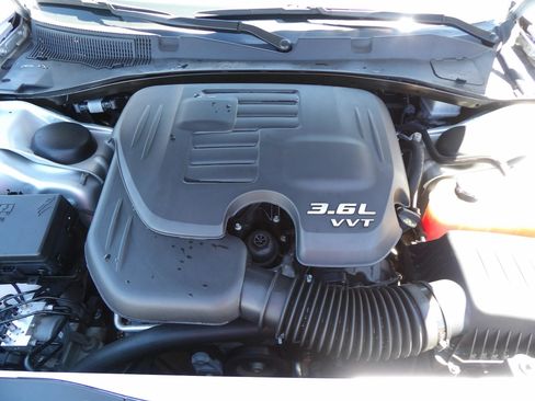 Used 2022 Dodge Charger SXT RWD image 24