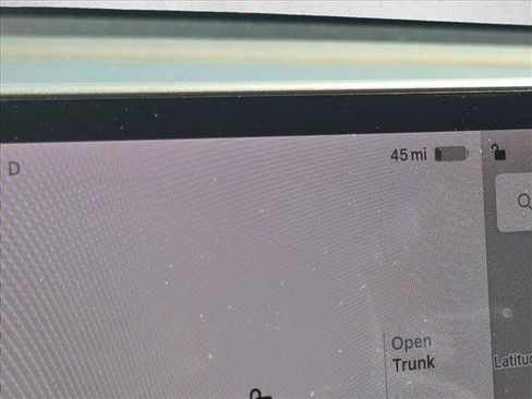 Used 2019 Tesla Model 3 Standard Range RWD image 4