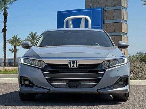 Certified 2021 Honda Accord Touring image 5