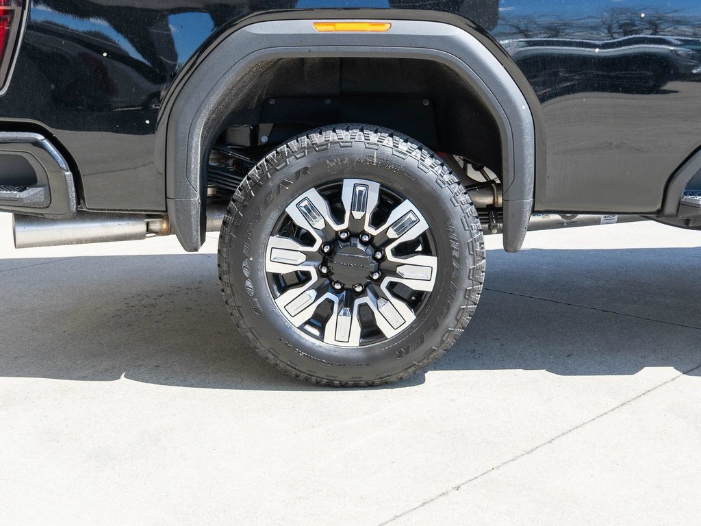 New 2026 GMC Sierra 3500 Denali w/ Denali Reserve Package AWD/4WD image 35
