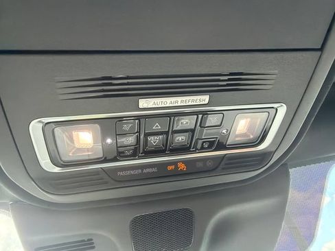 New 2026 Lincoln Navigator L Black Label AWD/4WD image 29