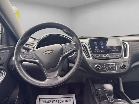 Used 2023 Chevrolet Malibu LT image 13