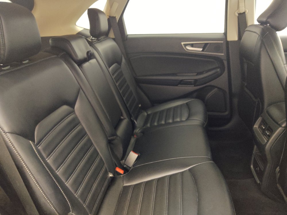 Used 2023 Ford Edge SEL AWD/4WD image 19