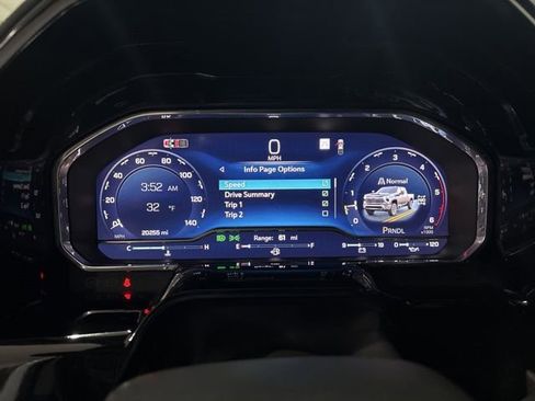 Used 2025 Chevrolet Silverado 2500 LT w/ Convenience Package image 18