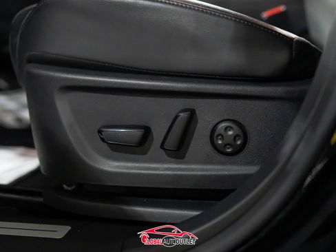 Used 2023 Nissan Ariya AWD image 37