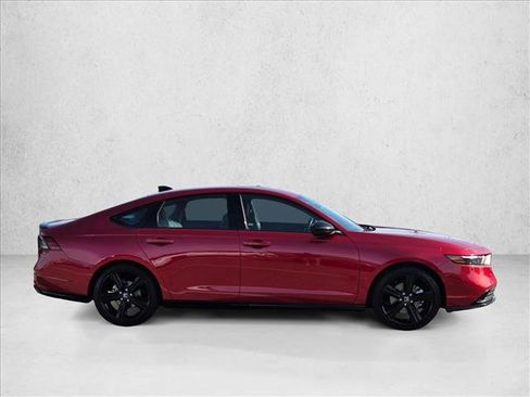 Used 2024 Honda Accord Sport image 4