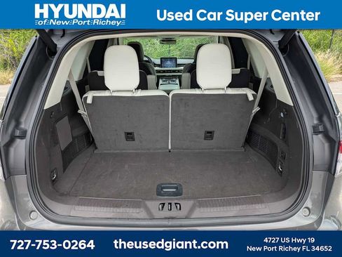 Used 2022 Lincoln Aviator Black Label w/ Dynamic Handling Package AWD/4WD image 12