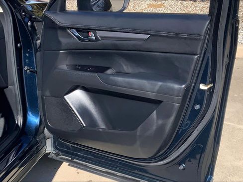 Used 2021 MAZDA CX-5 Touring image 22