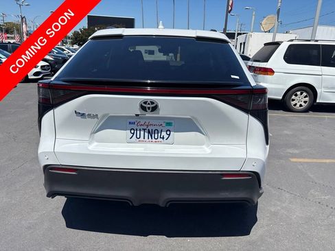 Used 2023 Toyota bZ4X FWD image 6