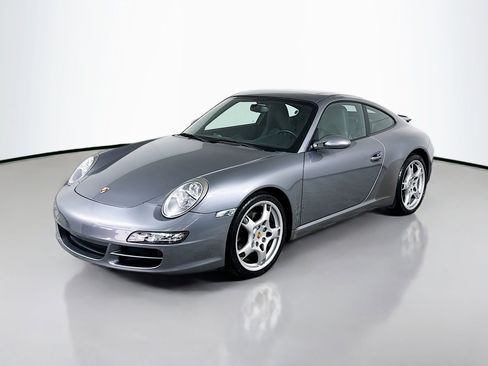 Used 2005 Porsche 911 Carrera image 1